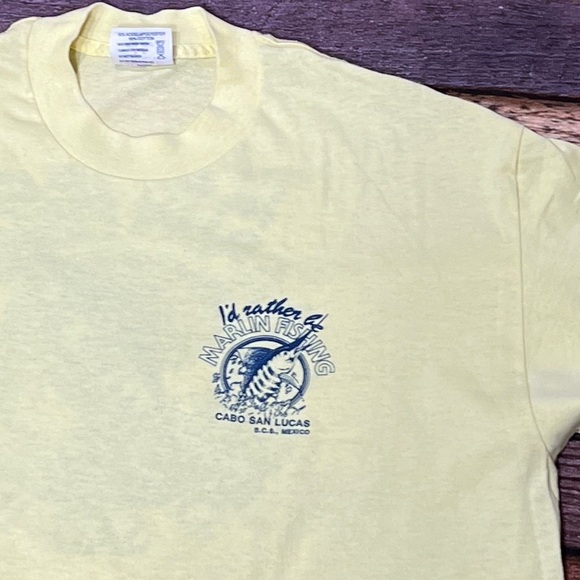 Vintage 1990s Mexico Cabo San Lucas Fishing Yellow Destination Crewneck Tshirt - Picture 3 of 5